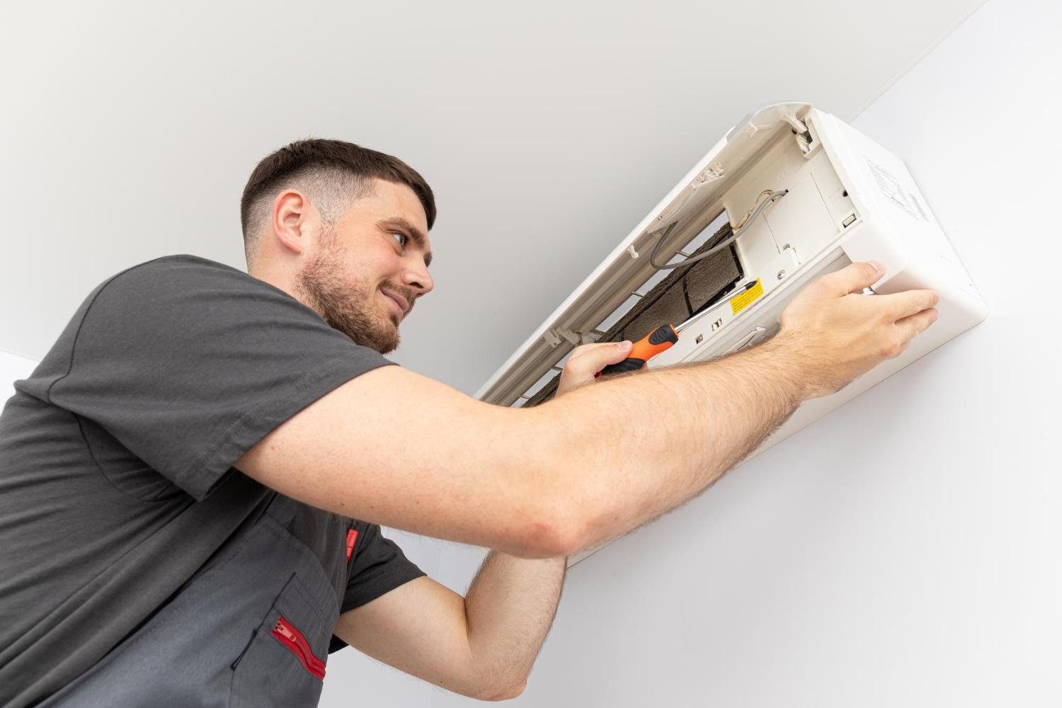 Tanda AC Perlu Service